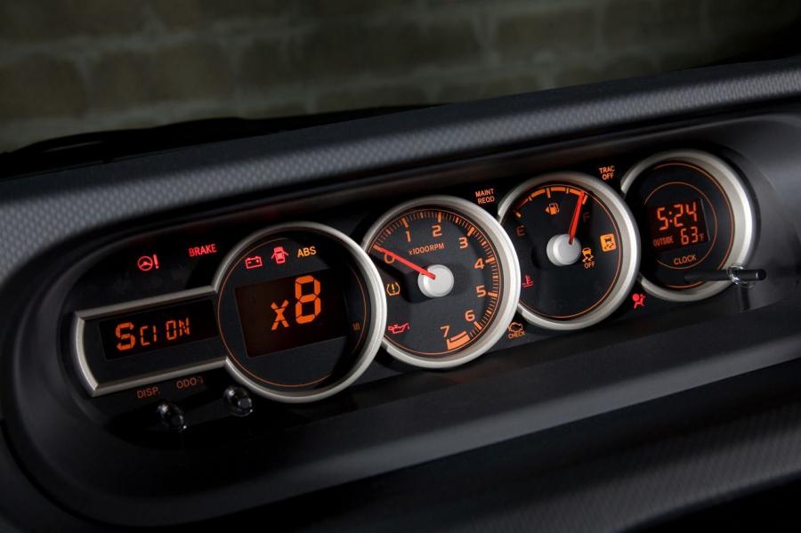  Scion xB 2011 года  (фото 21 из 58)